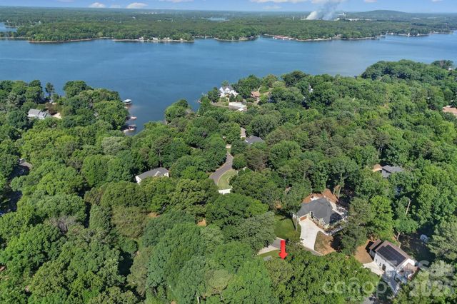 26037 Windjammer Drive, Fort Mill, SC 29708