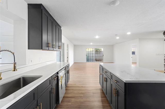 1812 BAYWOOD AVENUE, Orlando, FL 32818