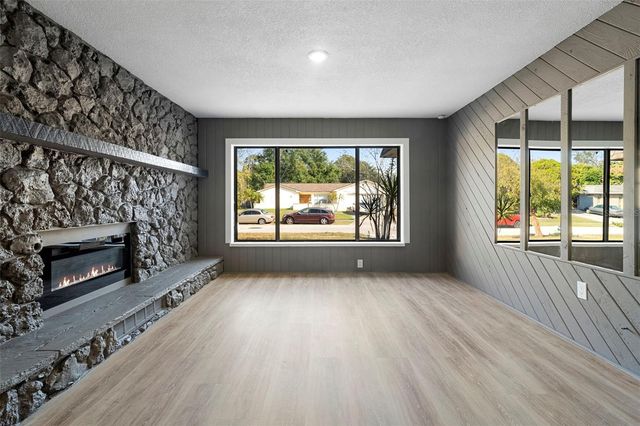 1812 BAYWOOD AVENUE, Orlando, FL 32818