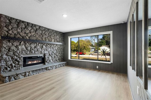 1812 BAYWOOD AVENUE, Orlando, FL 32818