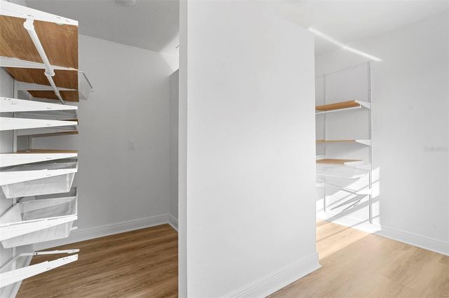 1812 BAYWOOD AVENUE, Orlando, FL 32818