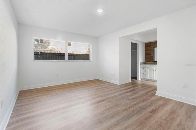 1812 BAYWOOD AVENUE, Orlando, FL 32818