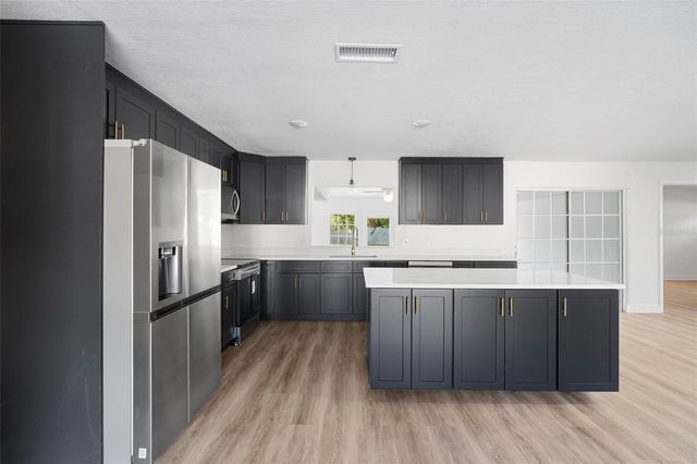 1812 BAYWOOD AVENUE, Orlando, FL 32818