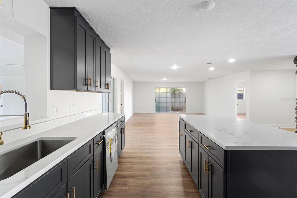 Image 13 of property listing at 1812 BAYWOOD AVENUE, Orlando, FL 32818