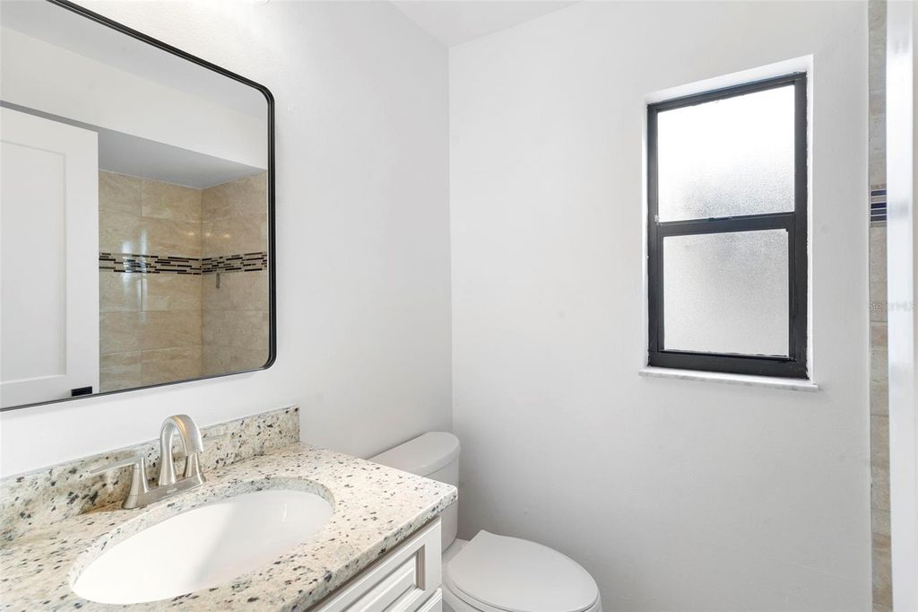 Image 37 of property listing at 1812 BAYWOOD AVENUE, Orlando, FL 32818