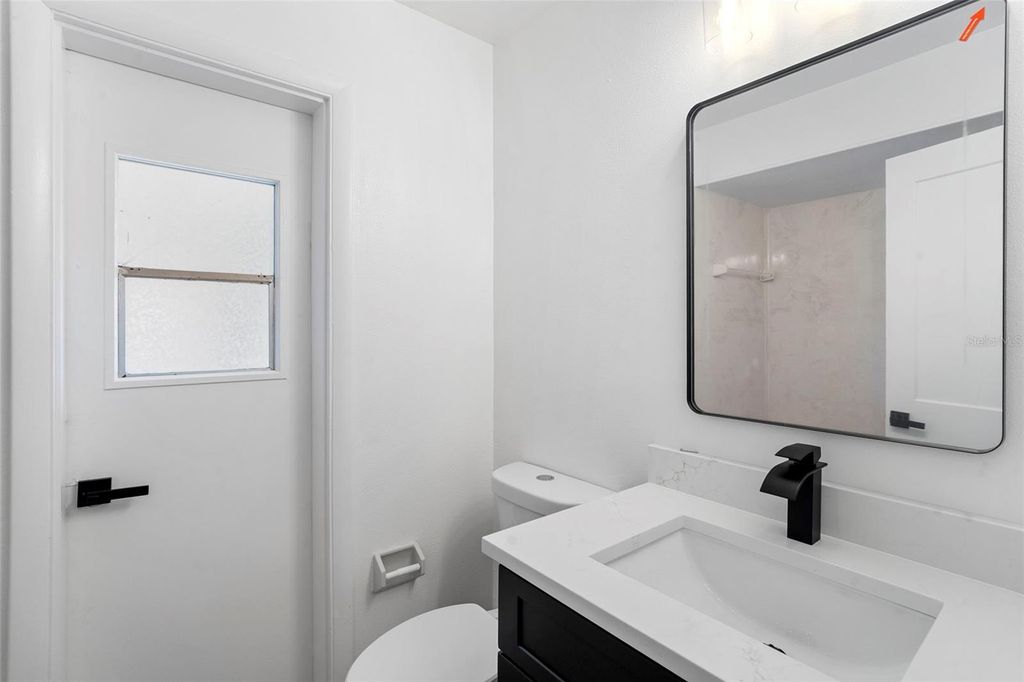 Image 45 of property listing at 1812 BAYWOOD AVENUE, Orlando, FL 32818