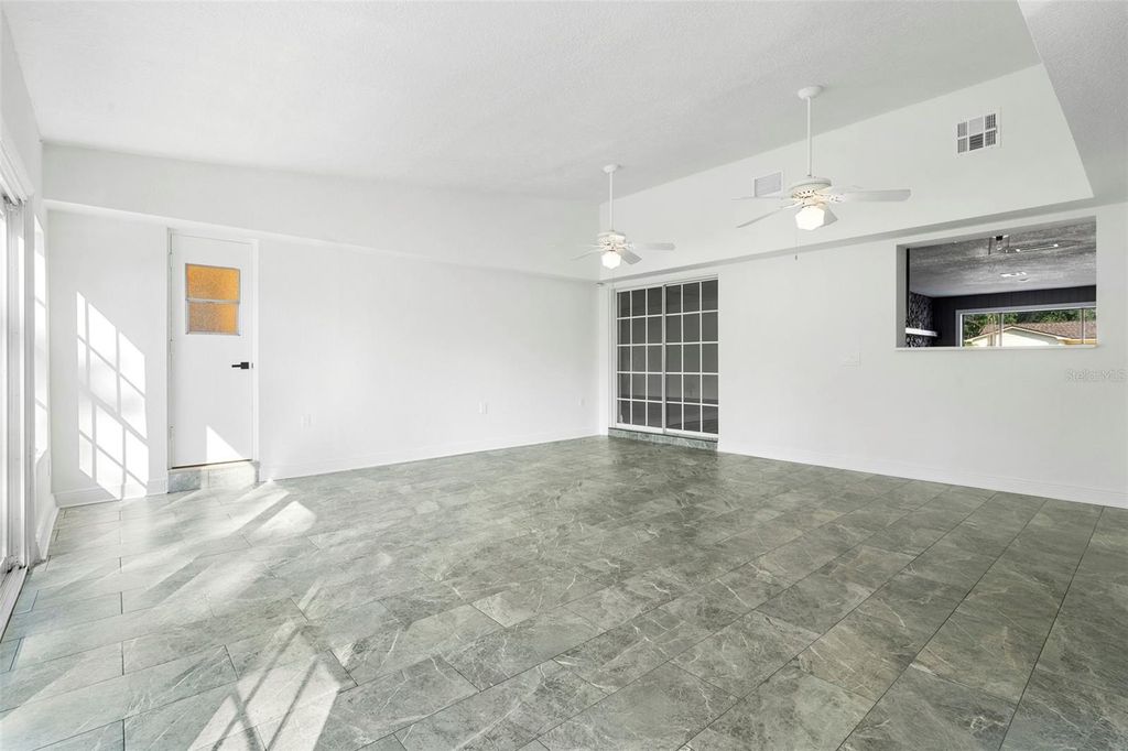 Image 52 of property listing at 1812 BAYWOOD AVENUE, Orlando, FL 32818