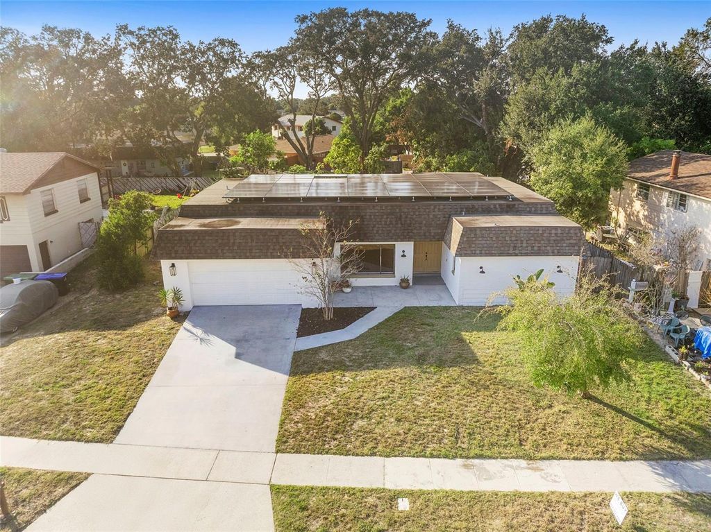 Image 56 of property listing at 1812 BAYWOOD AVENUE, Orlando, FL 32818