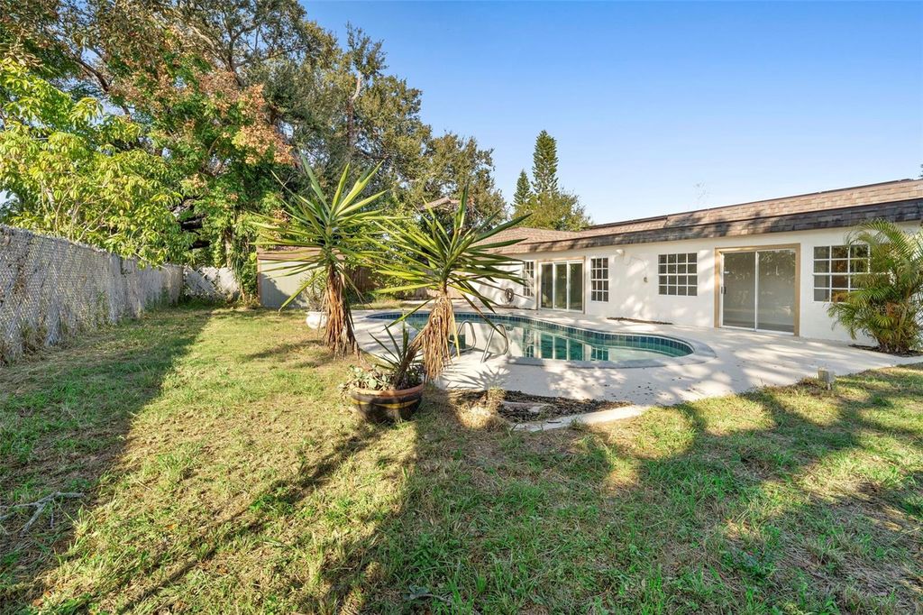 Image 57 of property listing at 1812 BAYWOOD AVENUE, Orlando, FL 32818