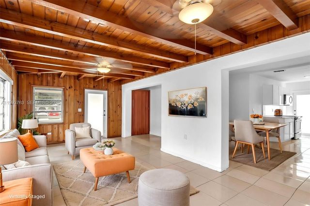 667 E 20th St, Hialeah, FL 33013