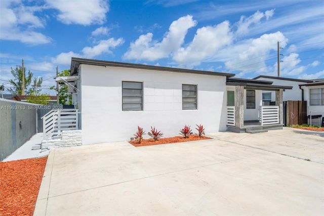 667 E 20th St, Hialeah, FL 33013