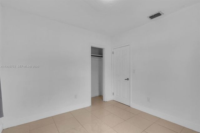 667 E 20th St, Hialeah, FL 33013