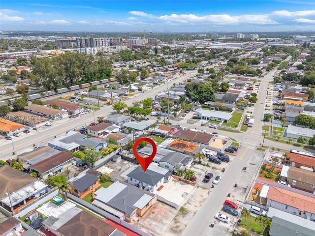 667 E 20th St, Hialeah, FL 33013