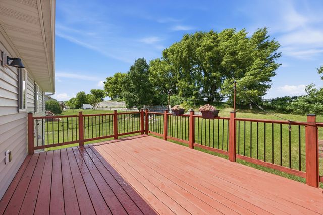 406 Greenway Drive, Delano, MN 55328