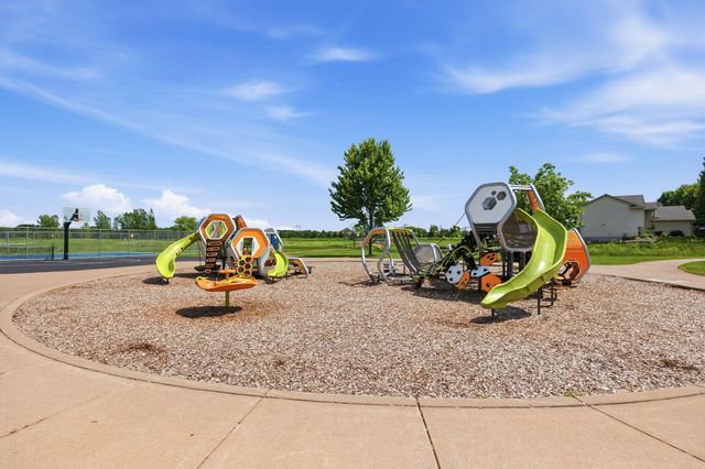 406 Greenway Drive, Delano, MN 55328
