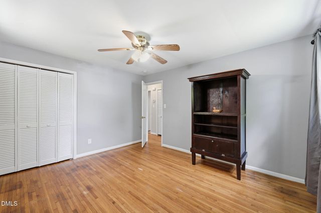 5414 Eastcrest Road, Mcleansville, NC 27301