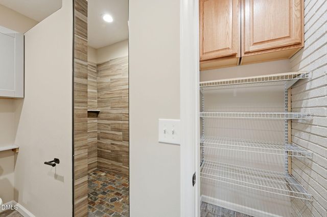 5414 Eastcrest Road, Mcleansville, NC 27301