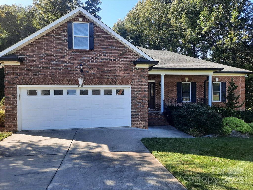 9637 Haying Place, Mint Hill, NC 28227