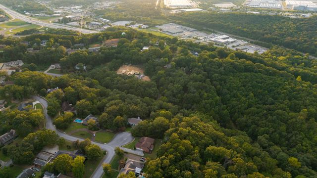 4742 Buckingham Drive, Chattanooga, TN 37421
