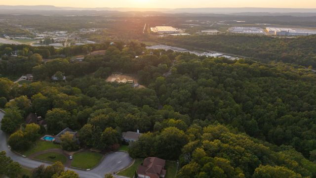 4742 Buckingham Drive, Chattanooga, TN 37421