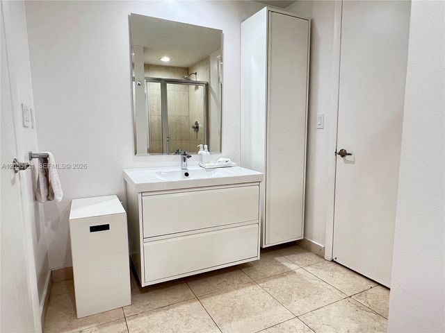 495 Brickell Ave BAY406, Miami, FL 33131