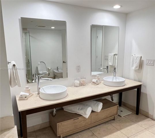 495 Brickell Ave BAY406, Miami, FL 33131