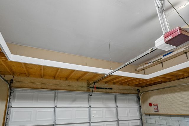 802 Crystal Ct, Mount Juliet, TN 37122