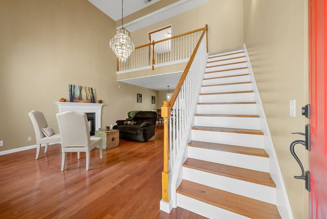 802 Crystal Ct, Mount Juliet, TN 37122