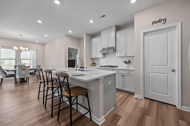 10 Heiss Street, Durham, NC 27703