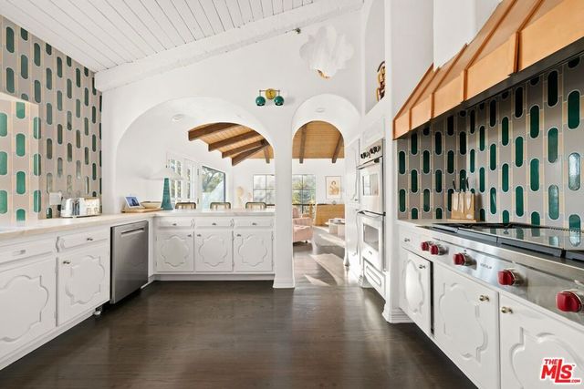 33261 Decker School Road, Malibu, CA 90265