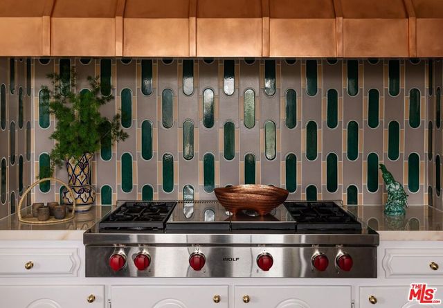 33261 Decker School Road, Malibu, CA 90265