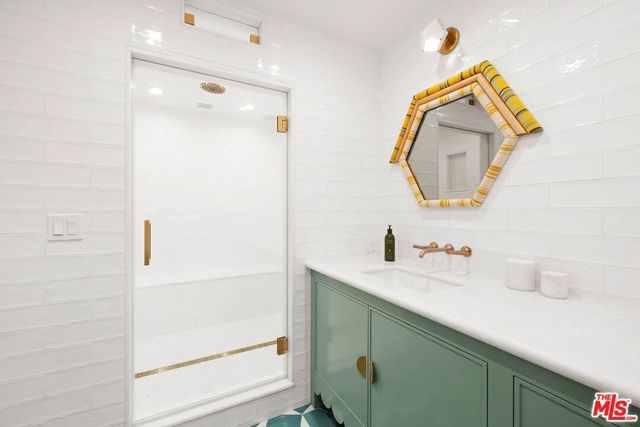 33261 Decker School Road, Malibu, CA 90265