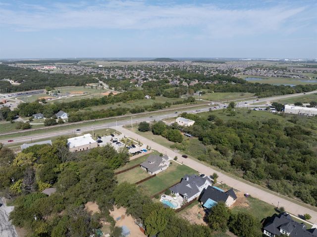 208 Village Way, Argyle, TX 76226