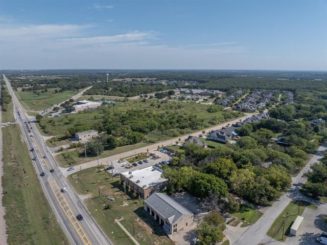 208 Village Way, Argyle, TX 76226