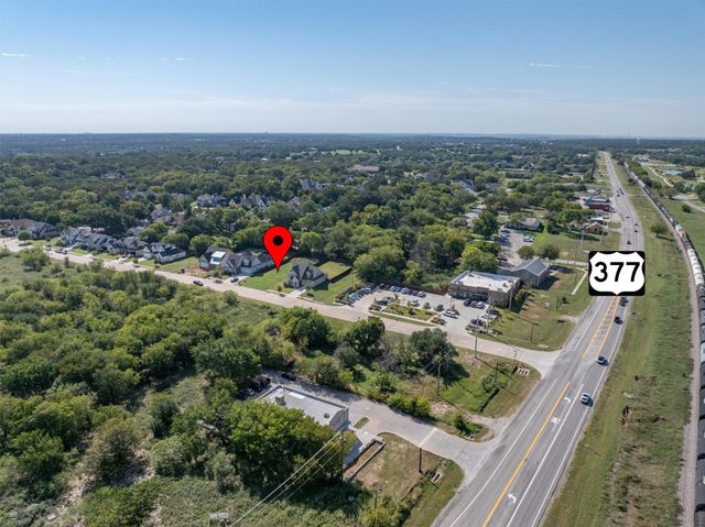 208 Village Way, Argyle, TX 76226