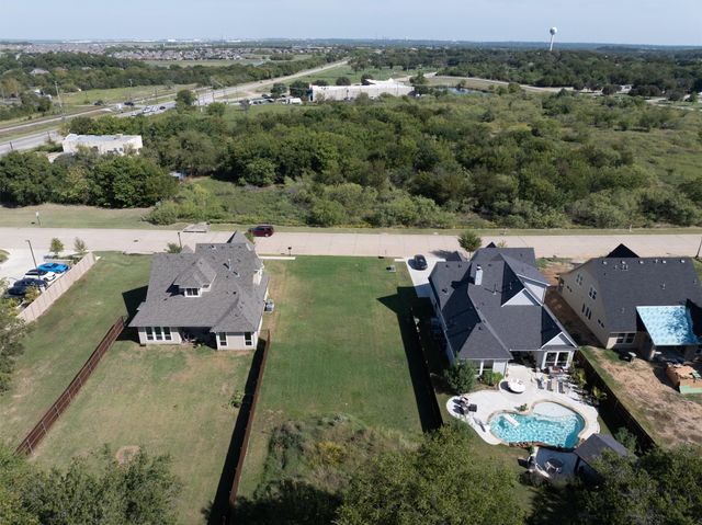 208 Village Way, Argyle, TX 76226