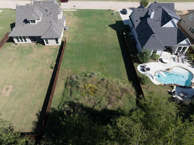 208 Village Way, Argyle, TX 76226