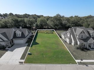 208 Village Way, Argyle, TX 76226