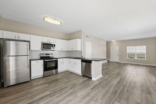 2096 River Rock Way, Reynoldsburg, OH 43068