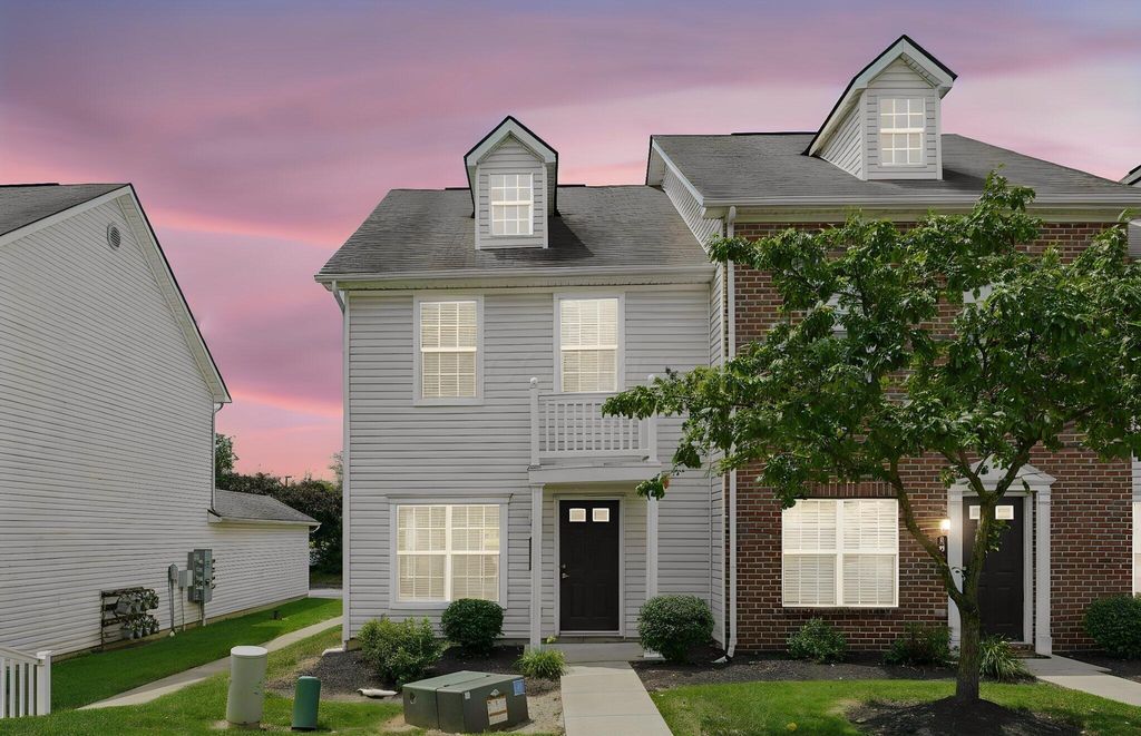 2096 River Rock Way, Reynoldsburg, OH 43068