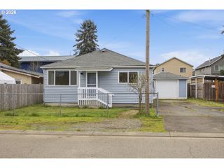 10068 Se BRANDEIS St, Clackamas, OR 97015