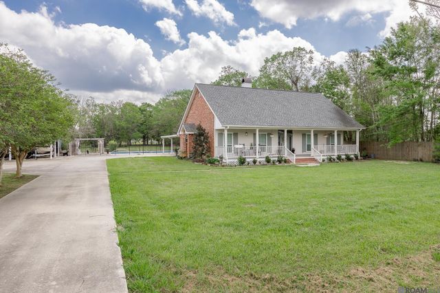 10302 La Hwy 937, St Amant, LA 70774