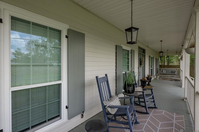 10302 La Hwy 937, St Amant, LA 70774