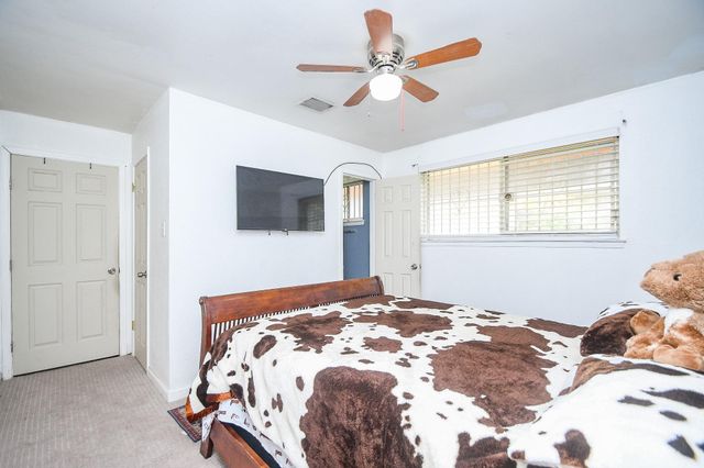 9331 Deanwood Street, Houston, TX 77040
