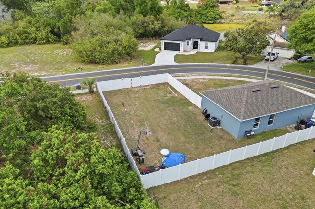 800 WARE AVENUE NE, Winter Haven, FL 33881