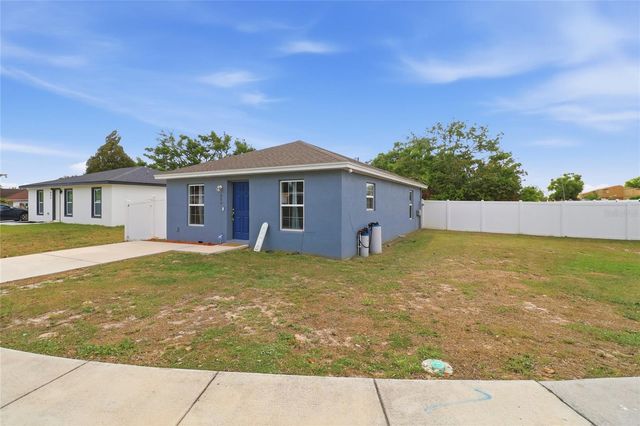 800 WARE AVENUE NE, Winter Haven, FL 33881