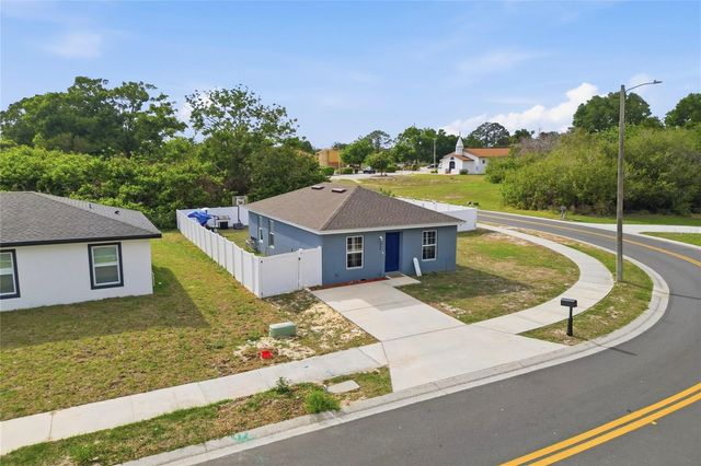 800 WARE AVENUE NE, Winter Haven, FL 33881