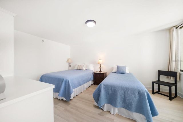 1480 GULF BOULEVARD 401 A, Clearwater Beach, FL 33767