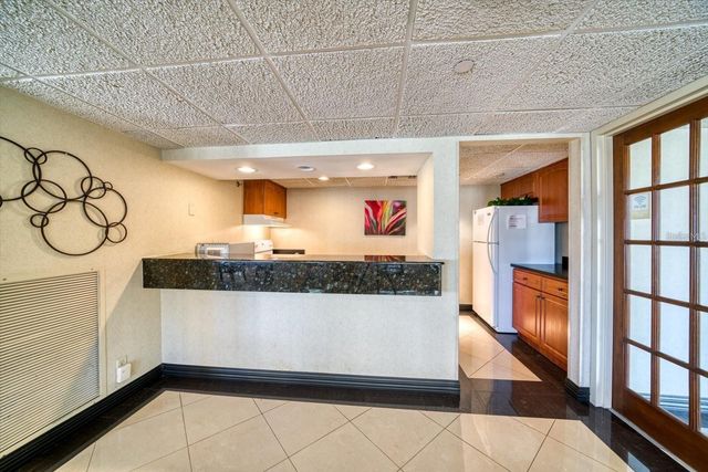 1480 GULF BOULEVARD 401 A, Clearwater Beach, FL 33767