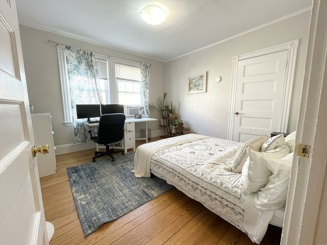 81 Francis Street 6, Brookline, MA 02446